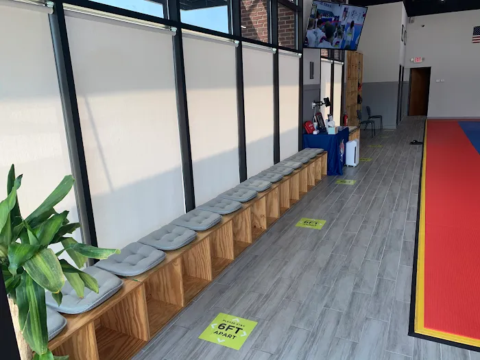 MASTER CHOI’S WORLD CLASS TAEKWONDO Picture 9