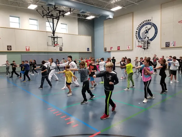 Dragon Kim's Taekwondo Picture 4