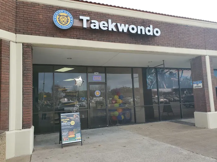 Master Kang's Evolve Taekwondo Picture 7