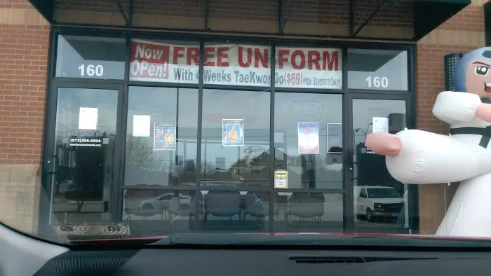 Lee's U.S. Tae Kwon Do - Martial Arts Plano Picture 9