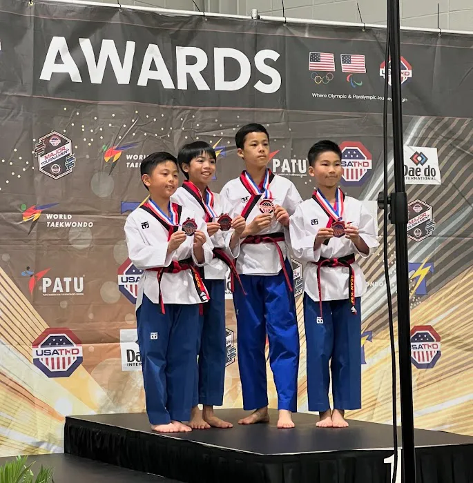 S J LEE TAEKWONDO Picture 7