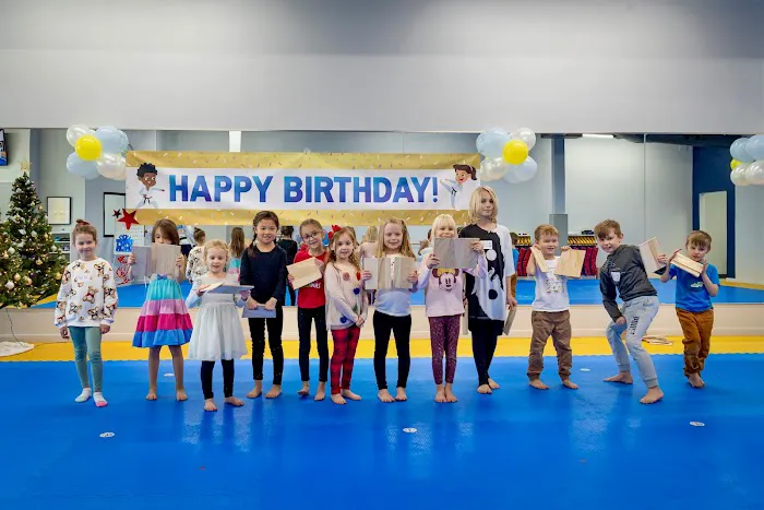 Master Shin’s World Class Taekwondo Picture 5