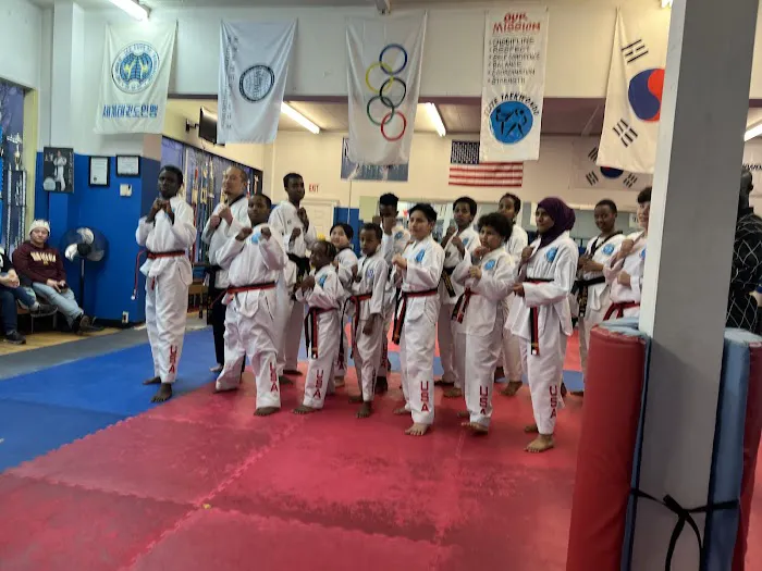 Master Nick's Elite TaeKwonDo Picture 2