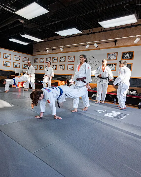 Grappler Station Picture 7