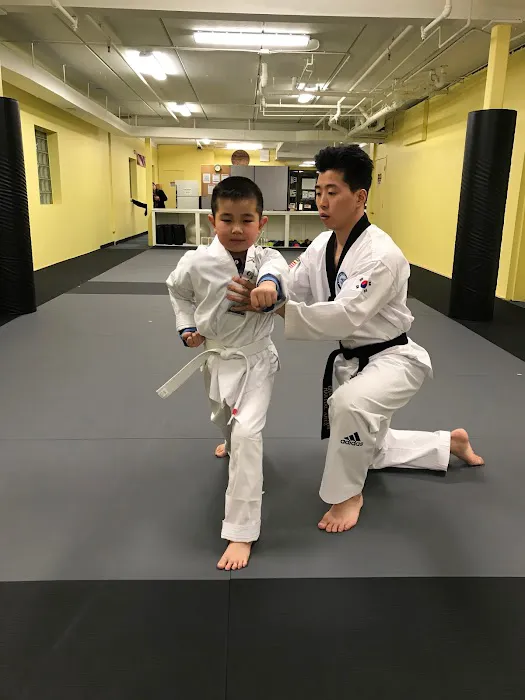 Chang's Yong-In Martial Arts (Taekwondo School) Picture 9