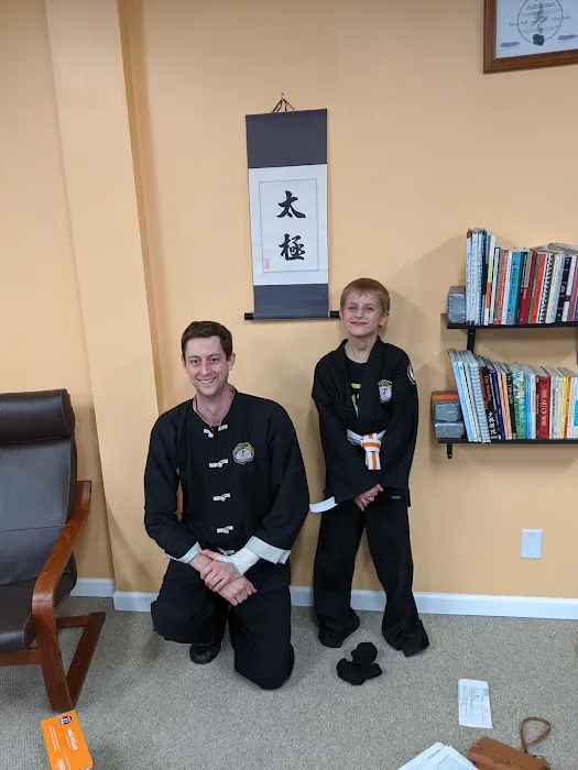 Sinking Moon School of Kung Fu Picture 4