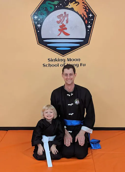 Sinking Moon School of Kung Fu Picture 7