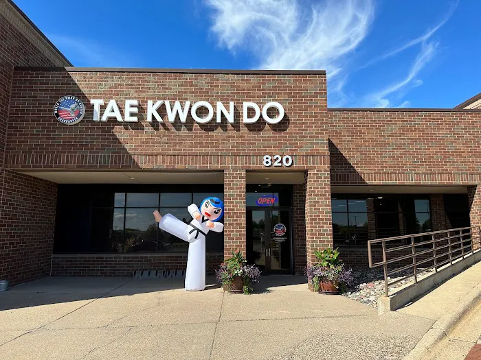 World Tae Kwon Do Center - Chanhassen Martial Arts Picture 9