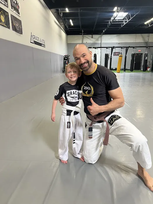 Resilience Martial Arts - Gracie Jiu-Jitsu Lakeville Picture 6