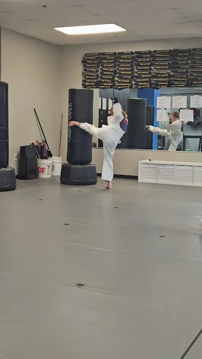 Raberge's Leadership Martial Arts Picture 4