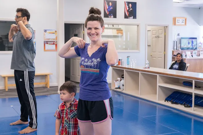 Master Moon's Tae Kwon Do Picture 8