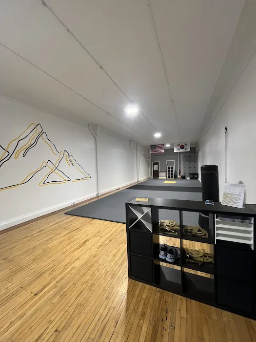 Crest Martial Arts Academy Picture 3