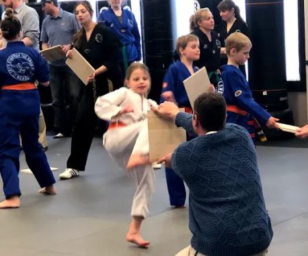 Lee's Champion Tae Kwondo Academy