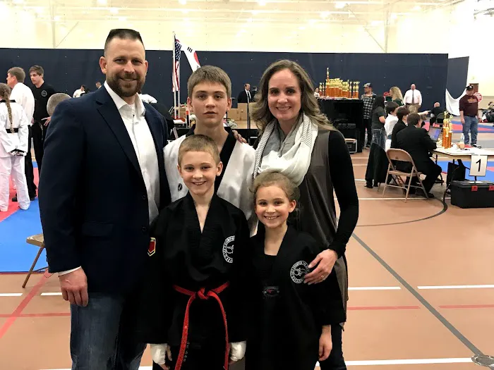 Lee's Champion Tae Kwondo Academy Picture 5