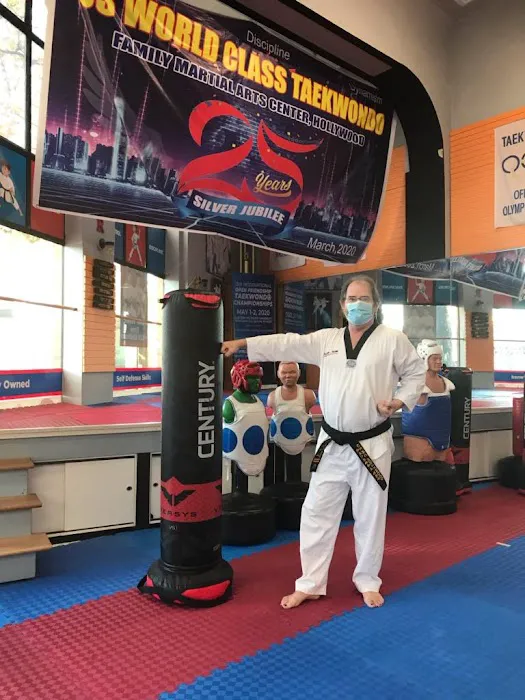 US World Class Taekwondo Hollywood Picture 1