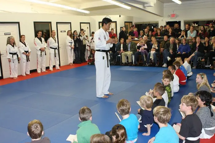 World Champion Taekwondo | Oswego Village Picture 5