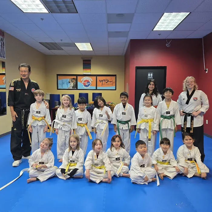 World Champion Taekwondo-Forest Heights Picture 4