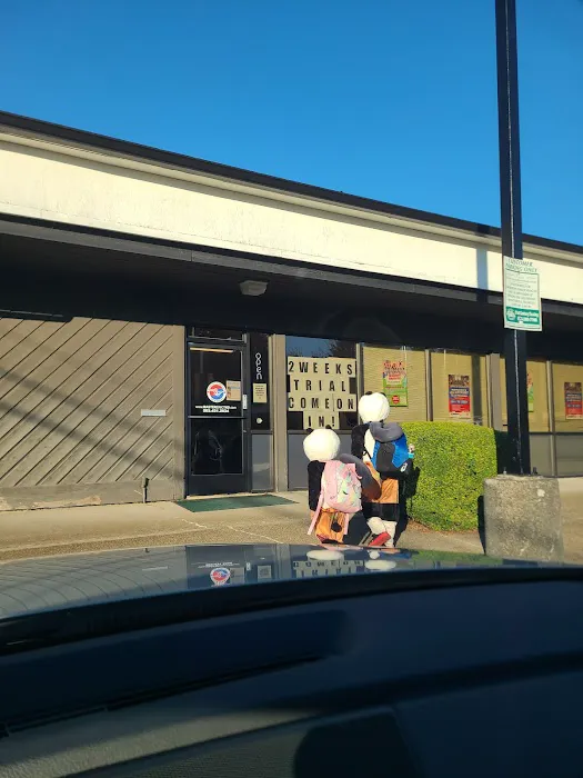 Master Eric's World Champion Taekwondo Picture 2