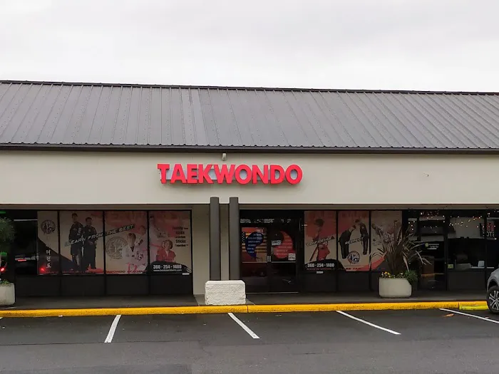 Han's World Class Taekwondo Academy. Mill Plain Picture 1