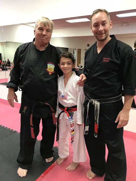 Amerikick West Linn Picture 3