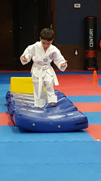 U.S. World Class Taekwondo-Sandy Picture 5