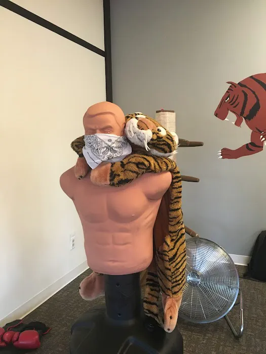 Red tiger kung fu Picture 6