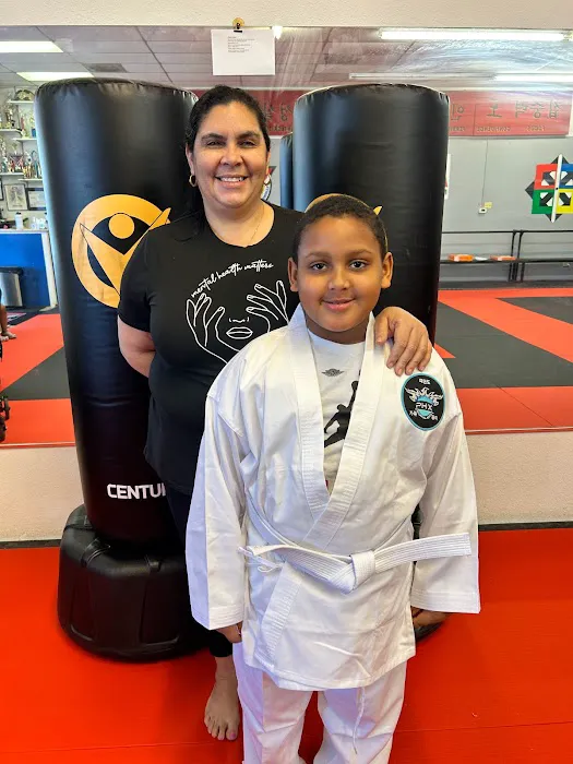 Victory PHX Martial Arts - Central Picture 9