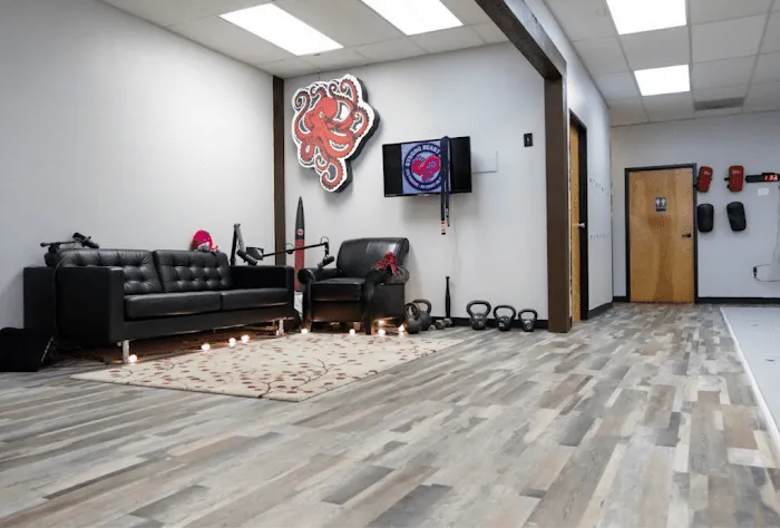 Strong Heart Academy Brazilian jiu-jitsu & MMA Picture 10