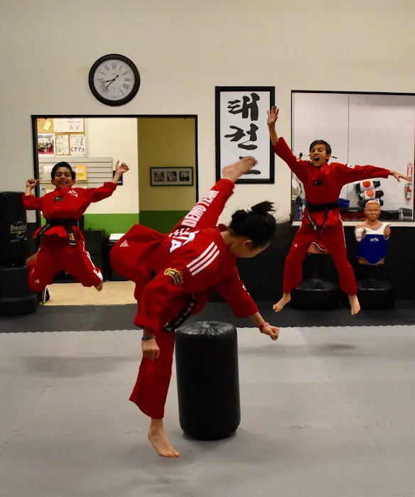 Choi’s Traditional TaeKwonDo Academy Picture 1