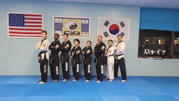 Yong-In Master An's Tae Kwondo Picture 1