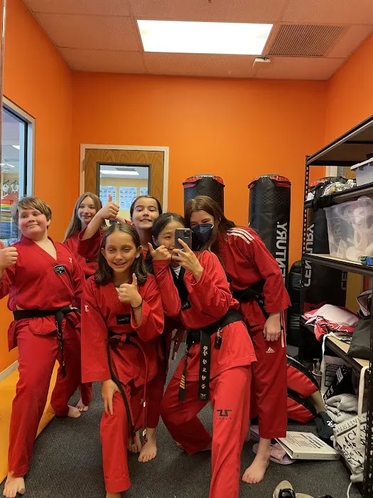 Master Chang's Martial Arts Falls River Picture 4