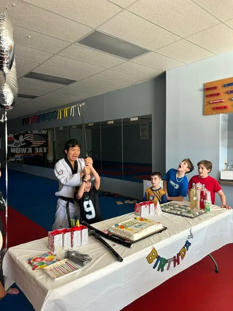 World Champion Tae Kwon Do Picture 7