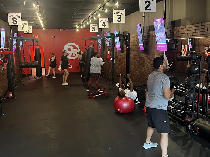 9Round Kickboxing Fitness Picture 3