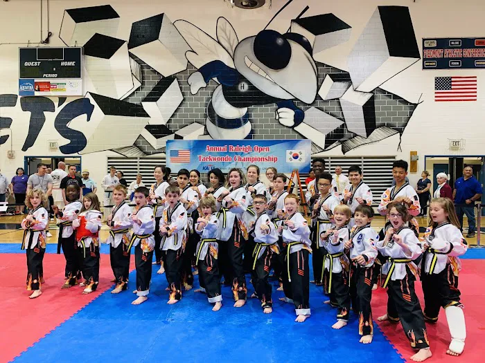 Master Kim's World Champion Taekwondo Picture 8