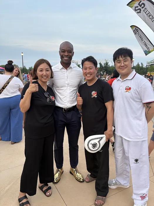 Kim's Yong-In Martial Arts Apex Picture 6