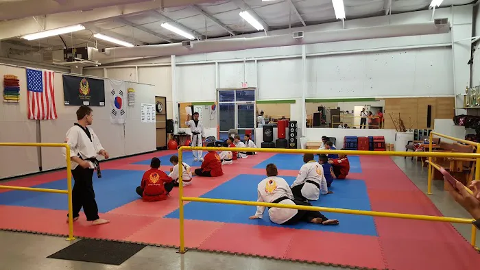 Family TaeKwondo HQ Picture 9
