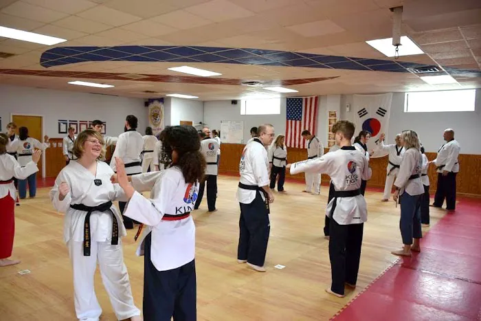 Byung Lee's King Tiger Tae Kwon Do Picture 6