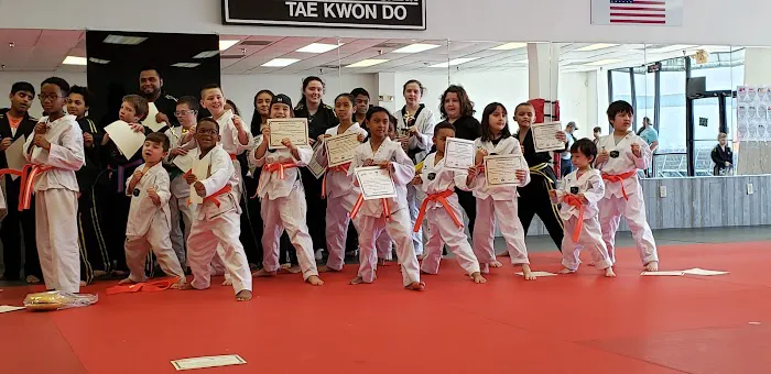 Lee's White Tiger Picture 7