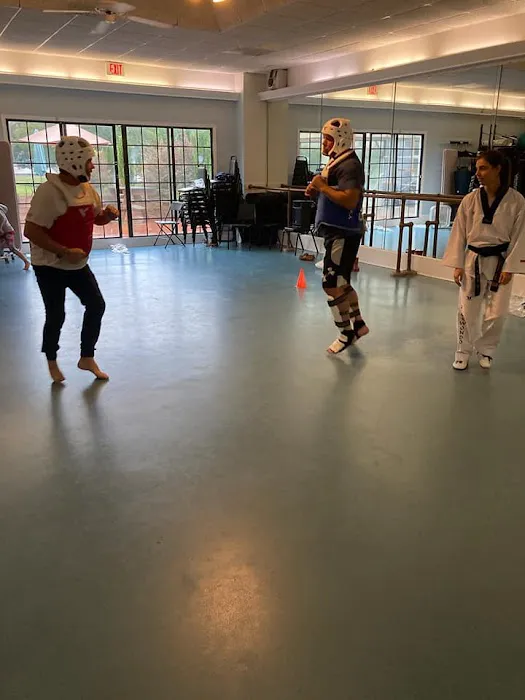 Zan's Taekwondo Picture 9