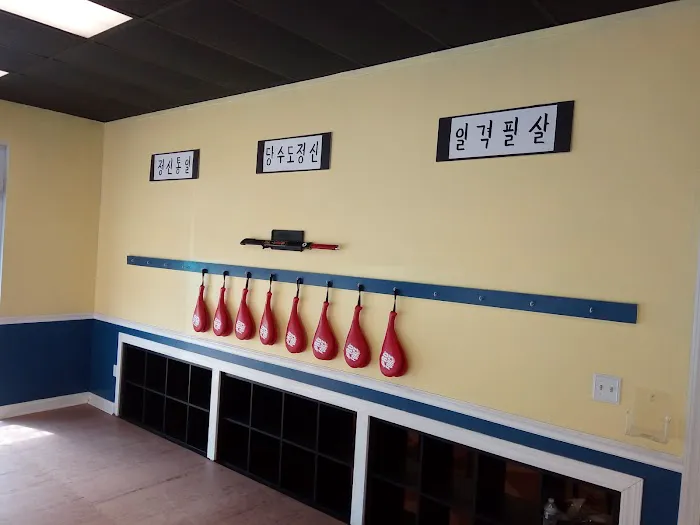 Eagledove Martial Arts Picture 10