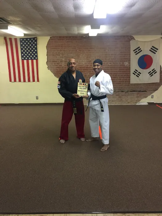 Burris' Academy of Karate Picture 4