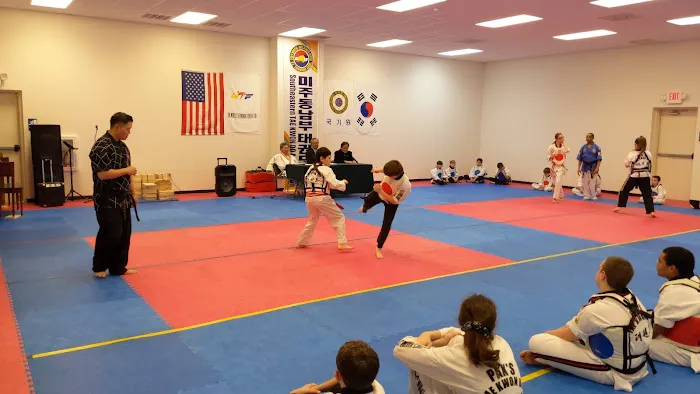 Pak's Martial Arts Picture 2