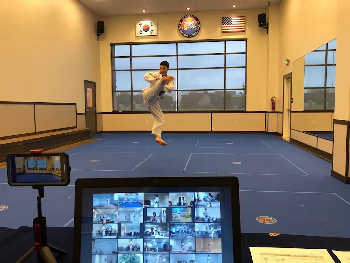 Master Yoo's Carmel Taekwondo & Martial Arts Picture 10
