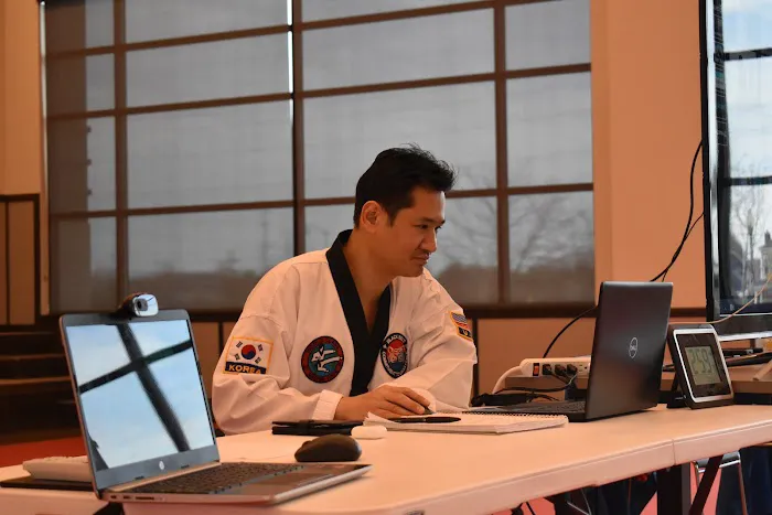 Master Yoo's World Class Tae Kwon Do Picture 7