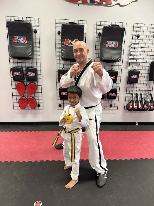 Cabeen's Taekwondo Picture 2