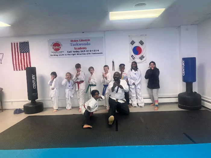 Hydes Lifestyle Taekwondo Picture 4