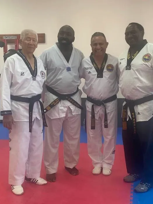 Hydes Lifestyle Taekwondo Picture 10