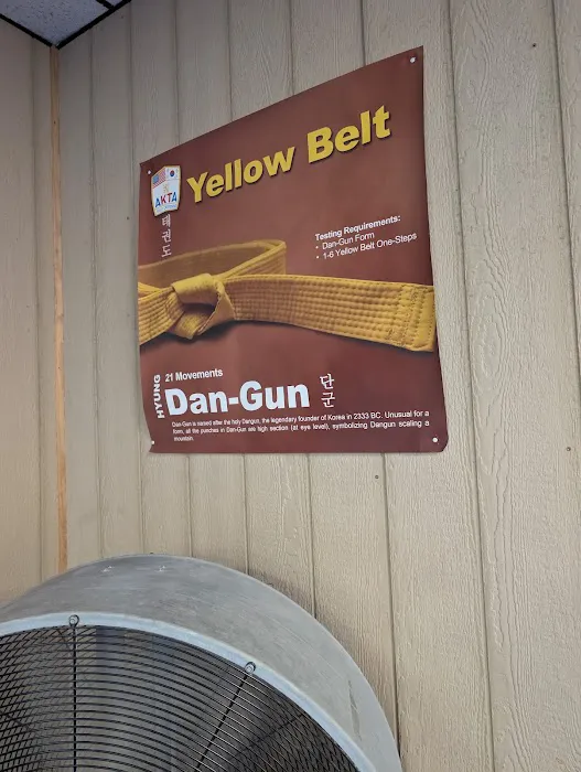 Choon Lee's Academy-Tae Kwon Picture 1