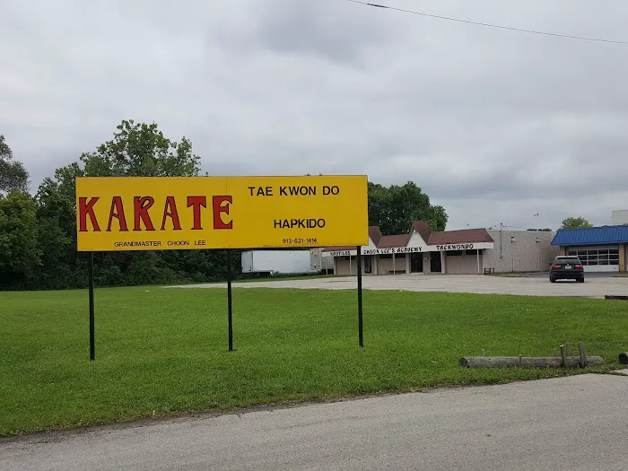 Choon Lee's Academy-Tae Kwon Picture 3