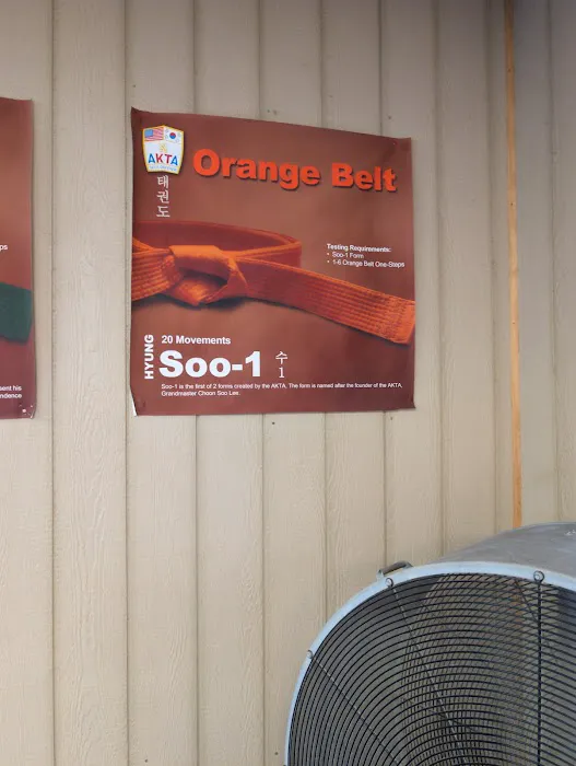 Choon Lee's Academy-Tae Kwon Picture 4